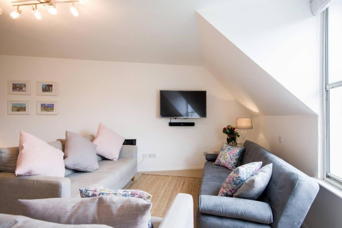Modern Apartment In The Heart Of Oxford With Secure Underground Parking Exteriör bild
